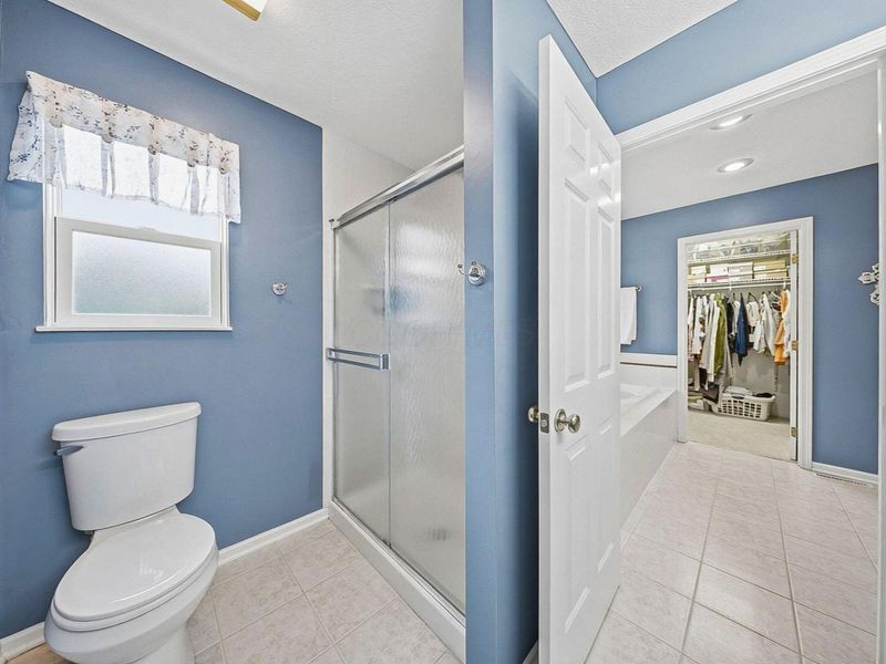 201 Farmwood Place, Columbus, OH 43230 Photo 37