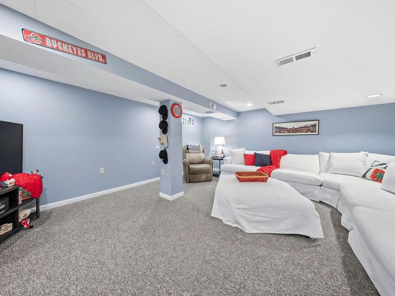 201 Farmwood Place, Columbus, OH 43230 Photo 50