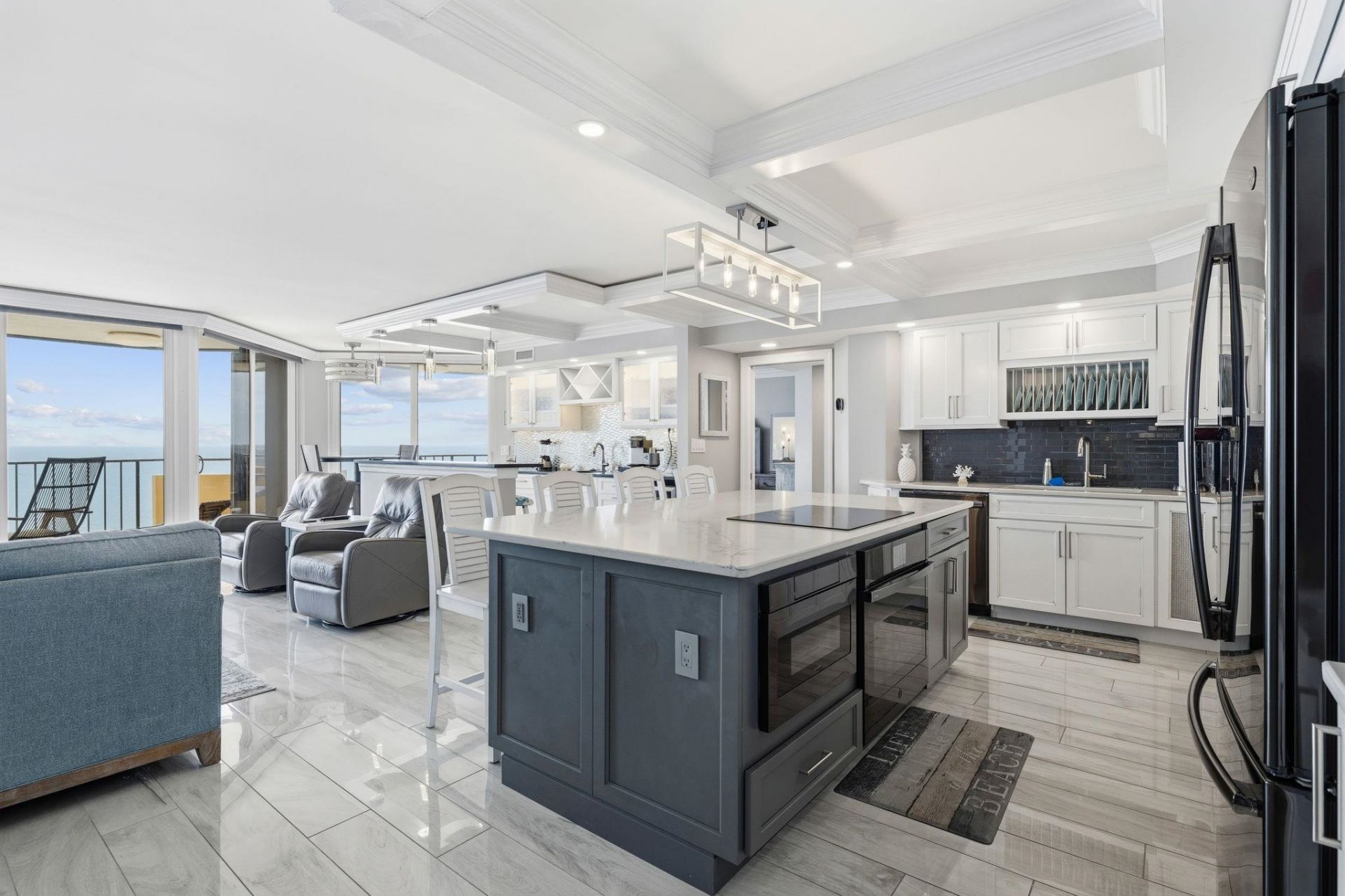 9650 Shore Dr. Photo 10