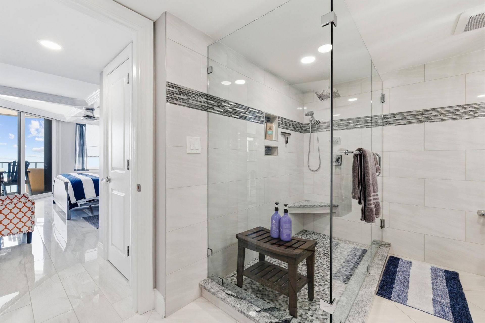 9650 Shore Dr. Photo 22