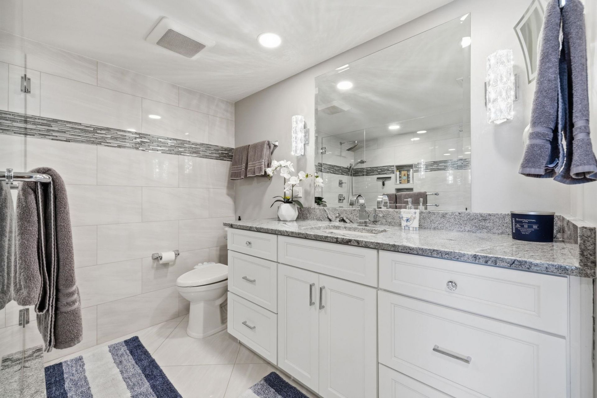 9650 Shore Dr. Photo 23