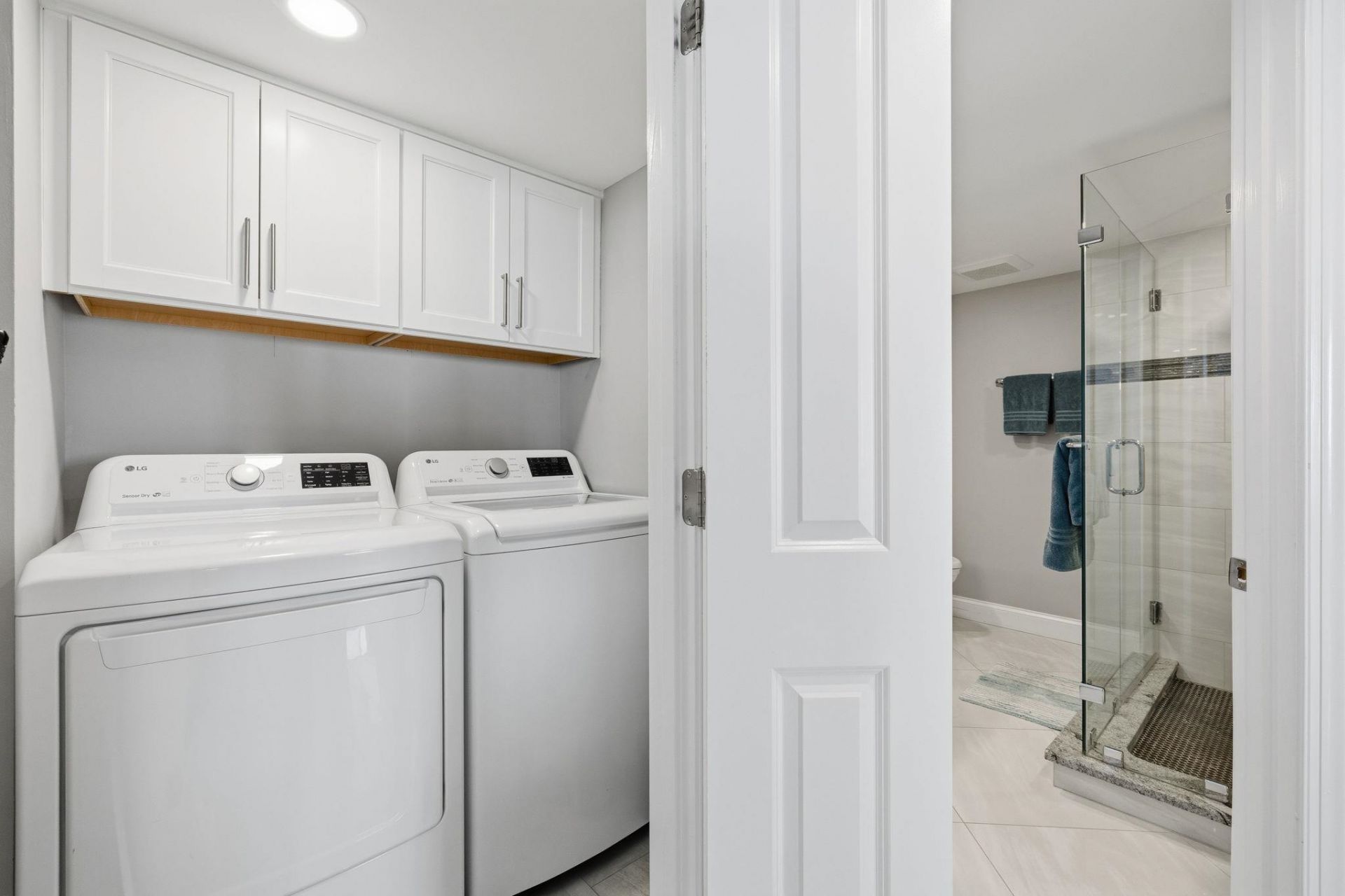 9650 Shore Dr. Photo 29