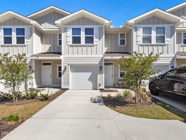 1671 Caleigh Court , Lynn Haven, FL 32444