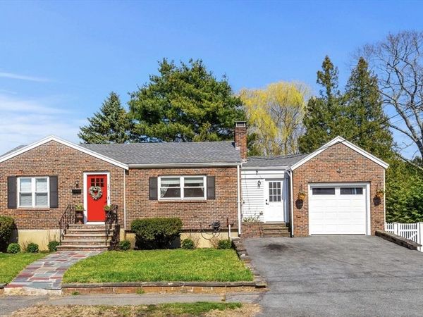 22 Shelton Rd, Swampscott, MA 01907