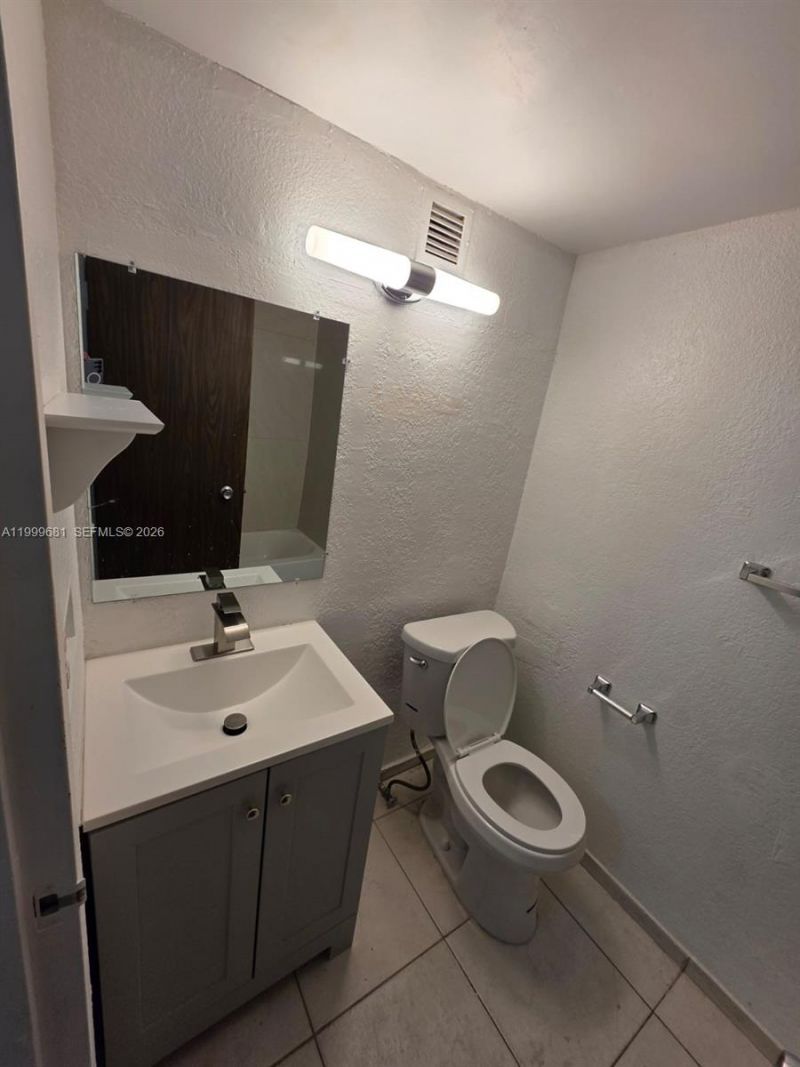 16450 NW 2nd Ave, Unit 101, Miami, FL 33169 Photo