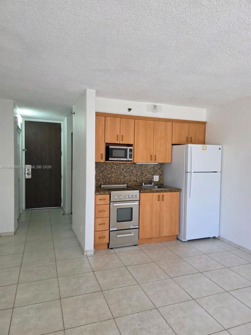 16450 NW 2nd Ave, Unit 101, Miami, FL 33169 Photo