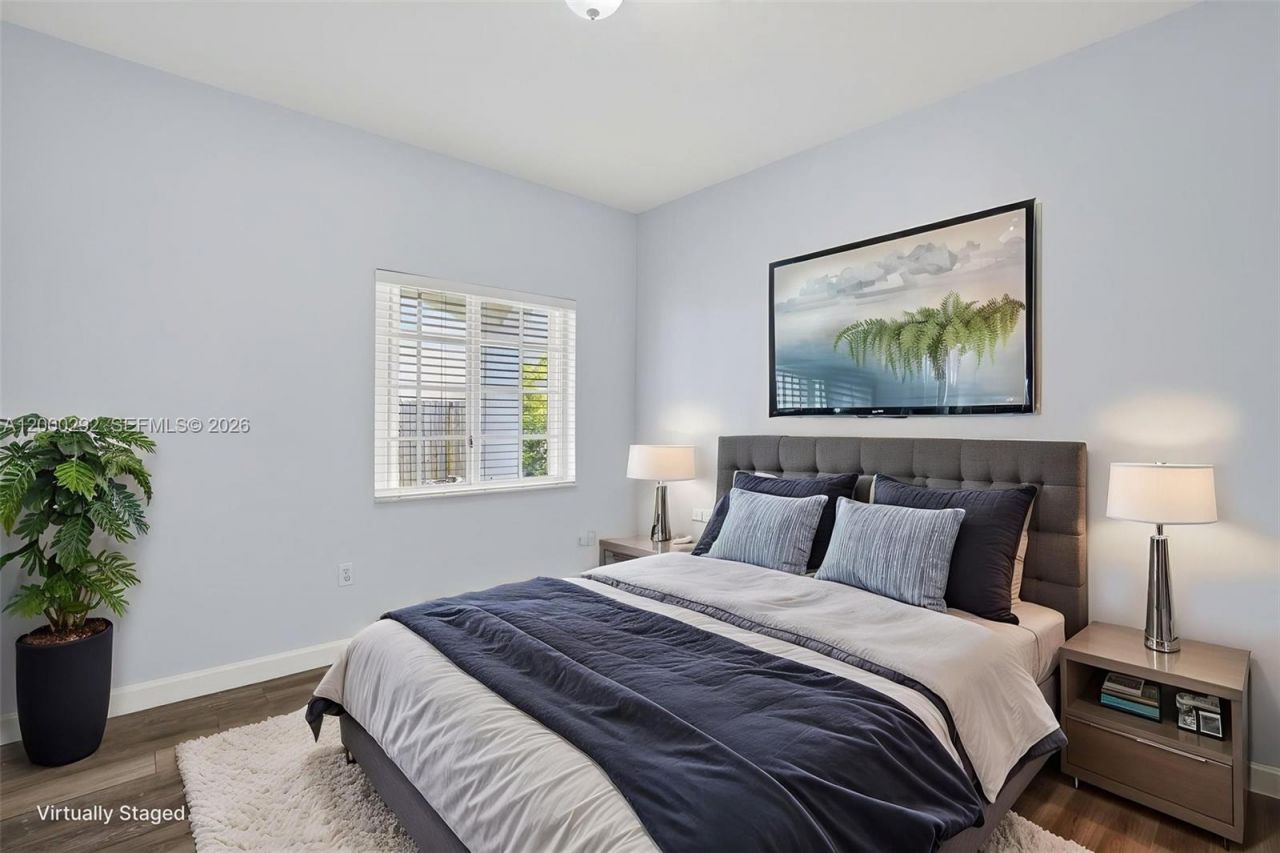 15521 SW 151st Ter, Miami, FL 33196 Photo