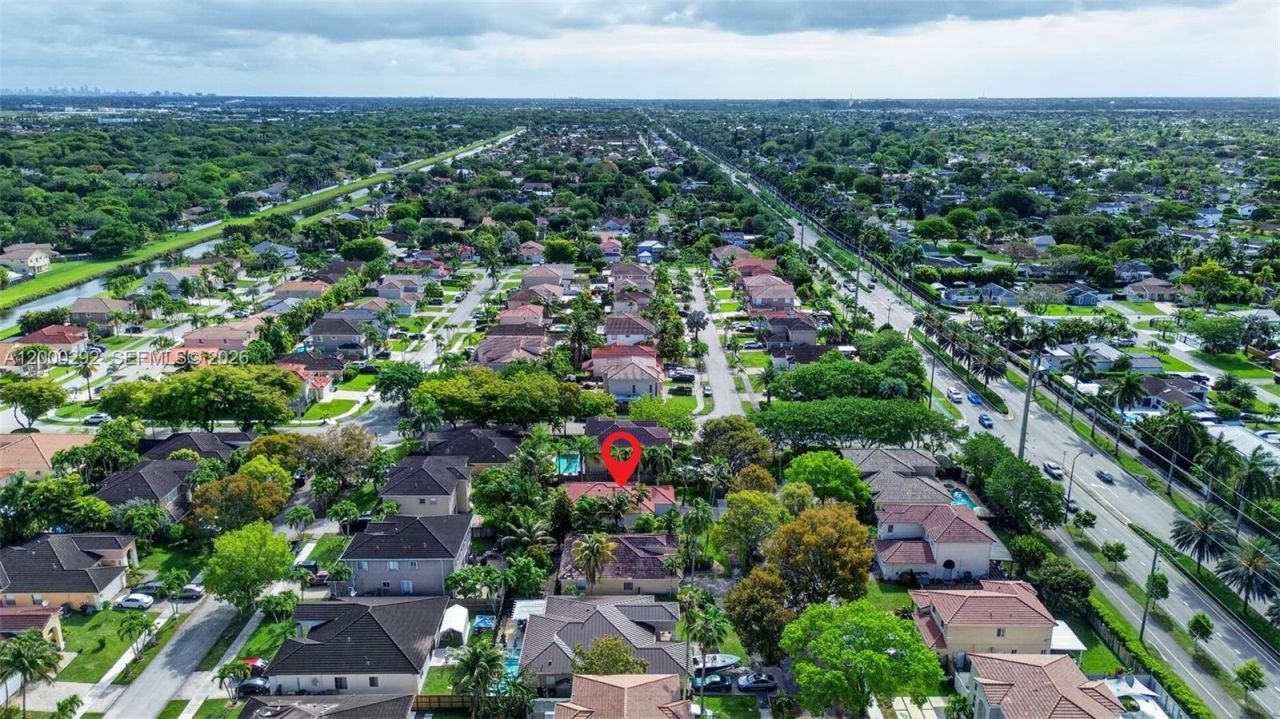 15521 SW 151st Ter, Miami, FL 33196 Photo