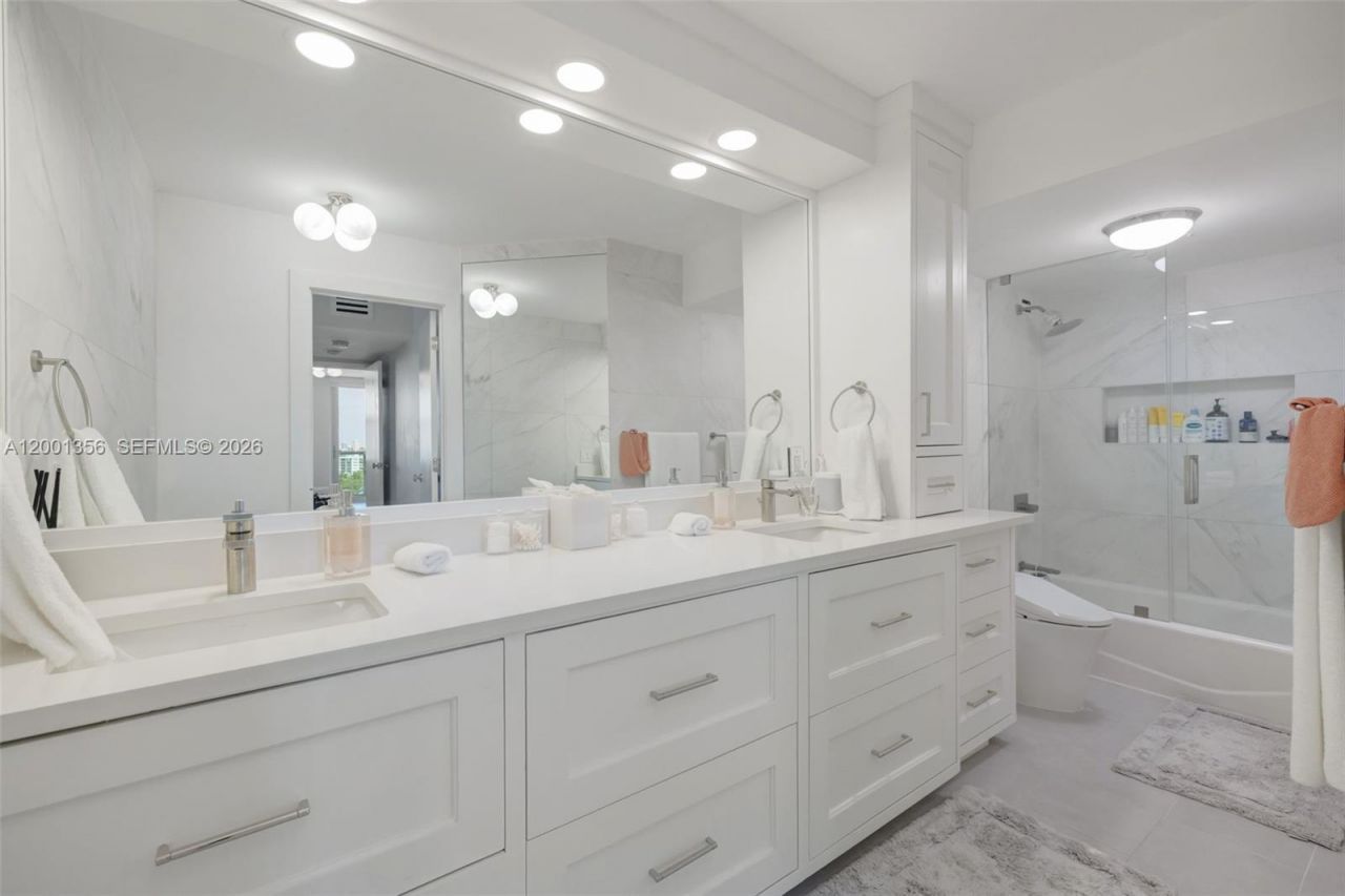 9511 Collins Ave, Unit 1210, Surfside, FL 33154 Photo