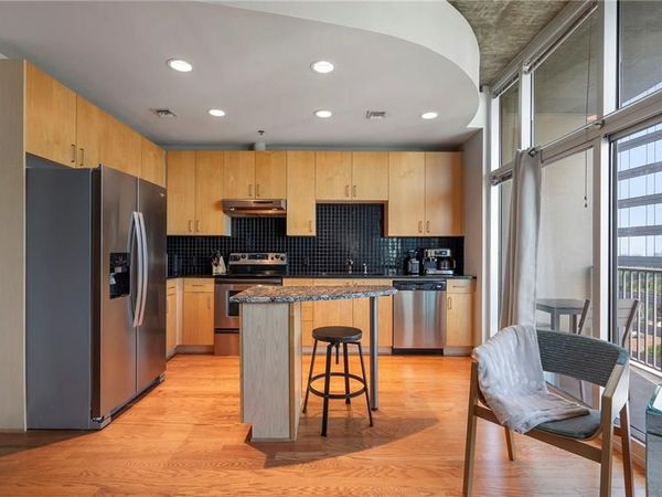 923 Peachtree Street NE, Unit 1827, Atlanta, GA 30309