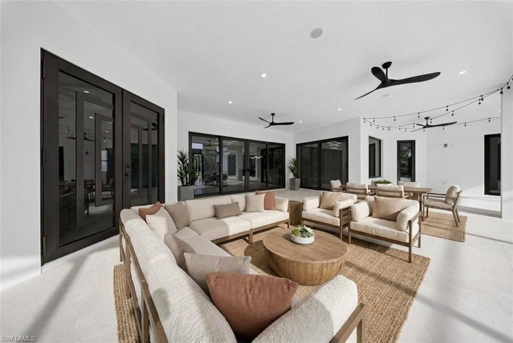 522 17th St Sw, Naples, FL 34117 Photo