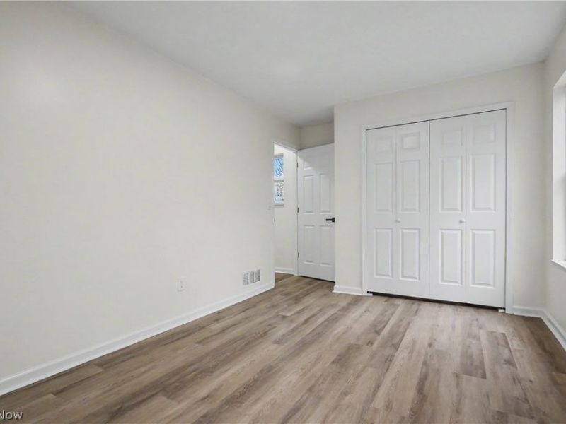 2911 E 102nd Street, Cleveland, OH 44104 Photo 20