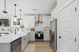 5096 Buggs Lane photo 4