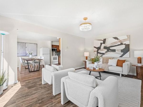 701 N Rengstorff, Unit 7, Mountain View, CA 94043