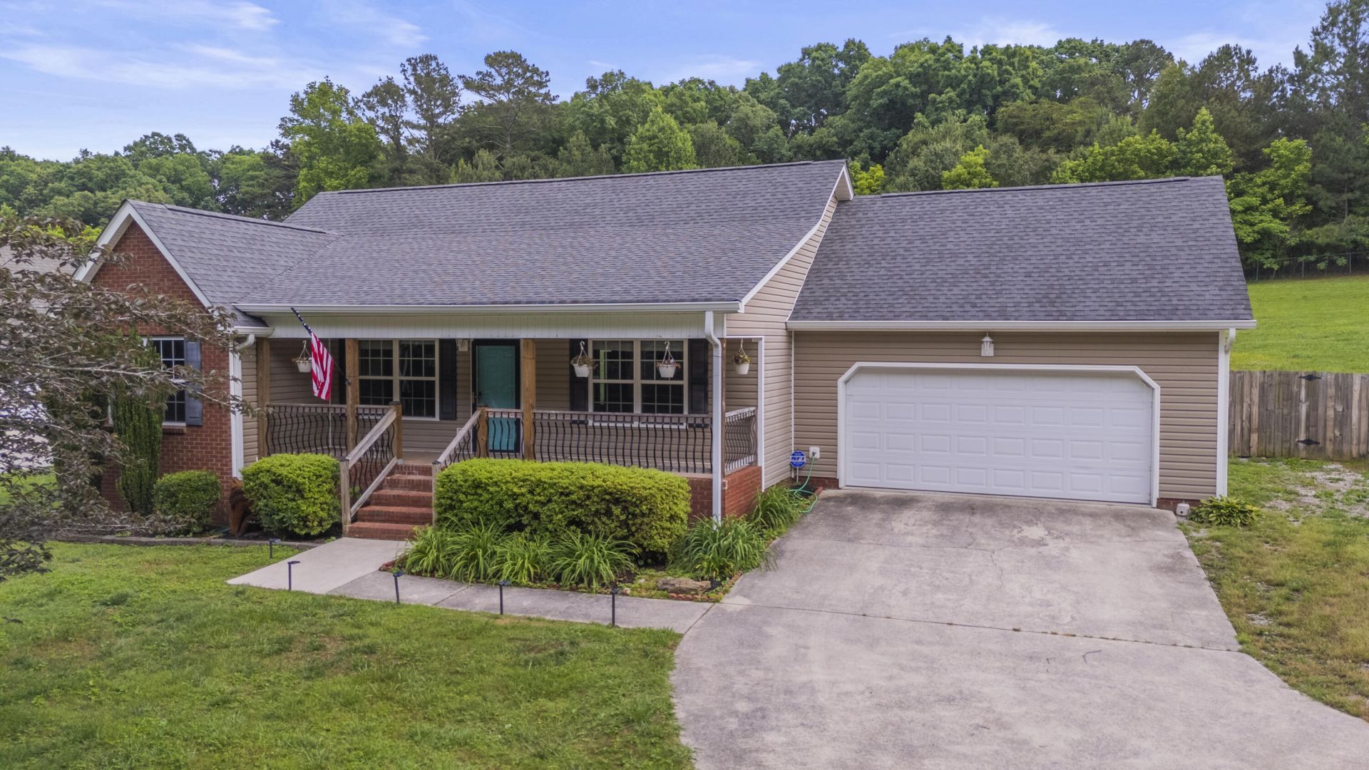 1723 Garretts Chapel Road, Chickamauga, GA 30707 Main Photo