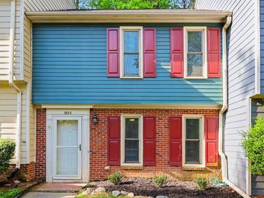 5645 Hamstead Crossing, Raleigh, NC 27612