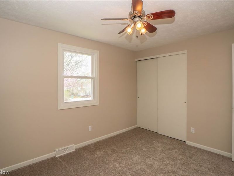 8028 Woodrush Drive NW, North Canton, OH 44720 Photo 29