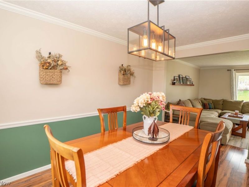 8028 Woodrush Drive NW, North Canton, OH 44720 Photo 8