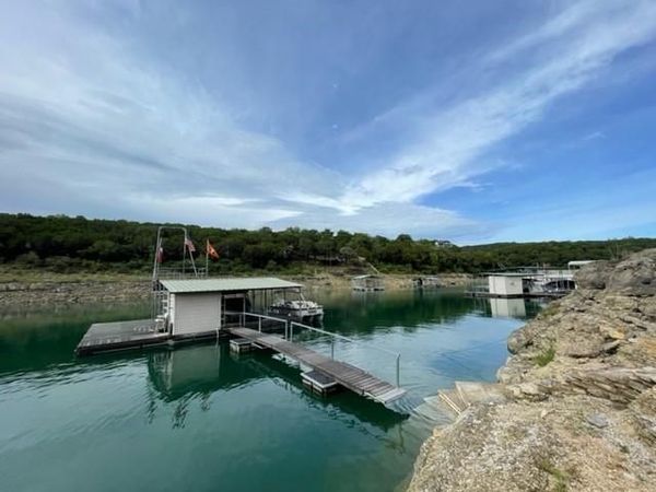 17801 Moon Rise CV, Jonestown, TX 78645