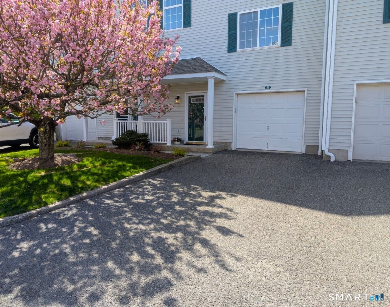 14 South, Unit 32, Danbury, CT 06810 Main Photo