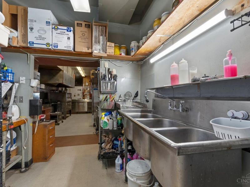 6811 Grace Avenue, Cincinnati, OH 45227 Photo 13