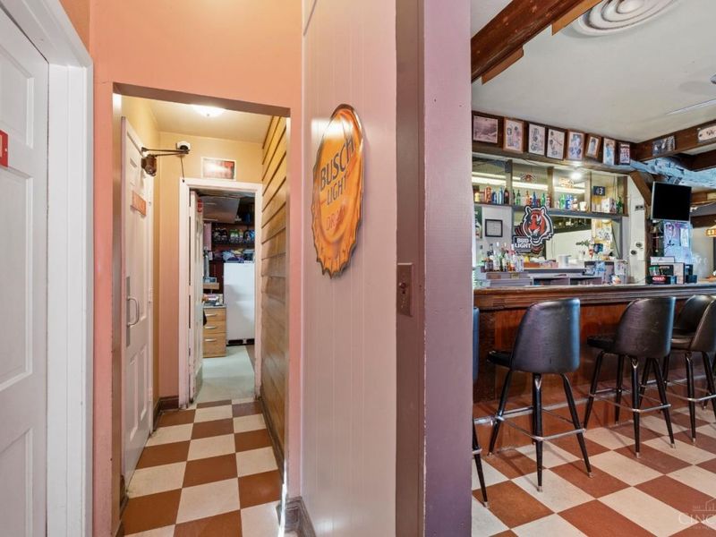 6811 Grace Avenue, Cincinnati, OH 45227 Photo 7