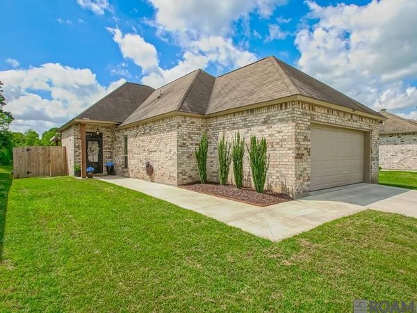 7758 Amite Springs Dr, Denham Springs, LA 70706