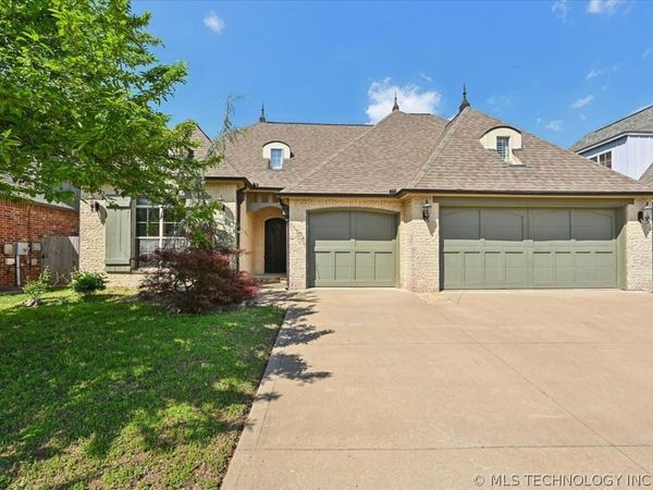 11818 S Oswego Avenue , Tulsa, OK 74137