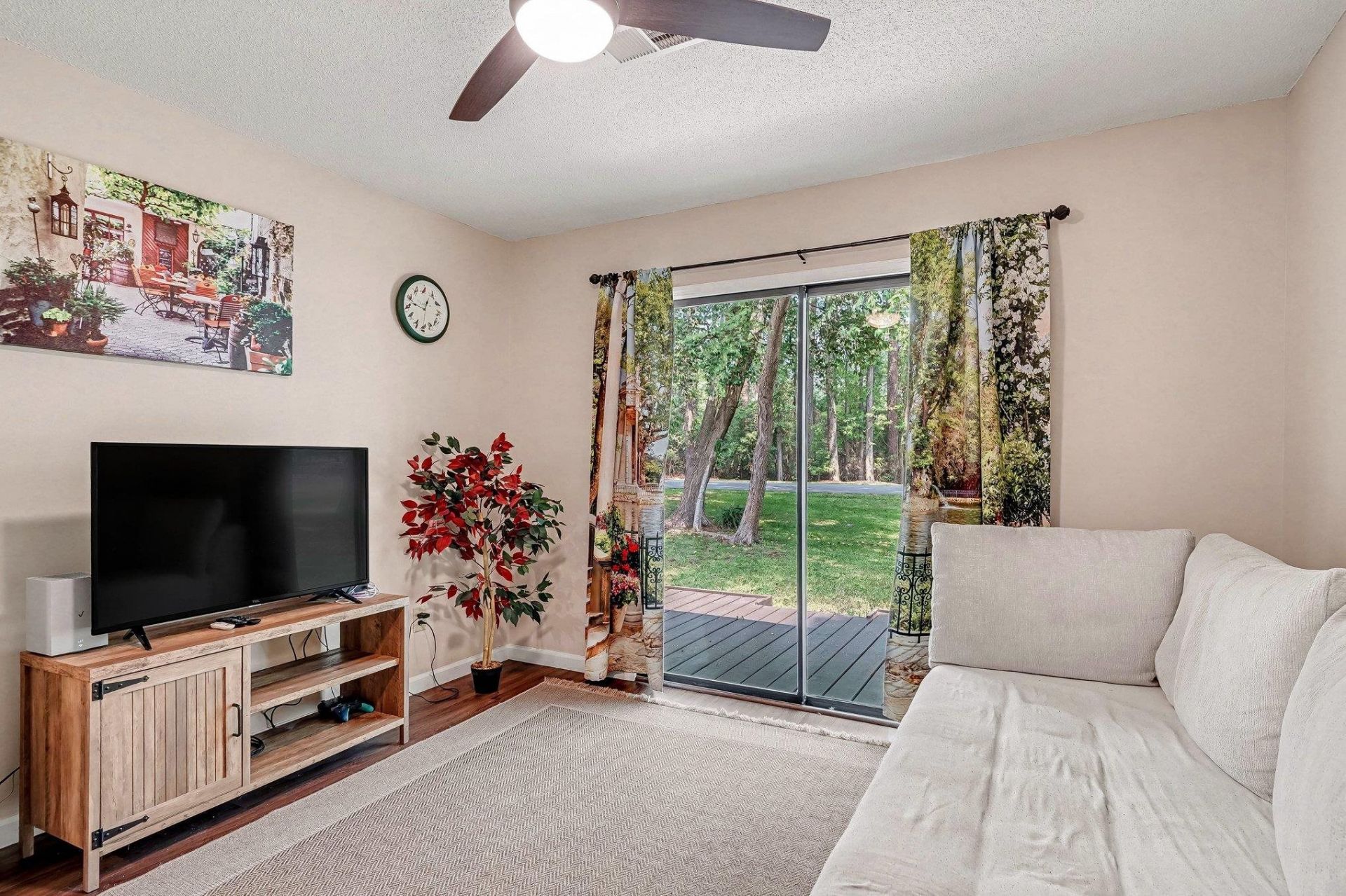 103 Hickory Dr. Photo 17