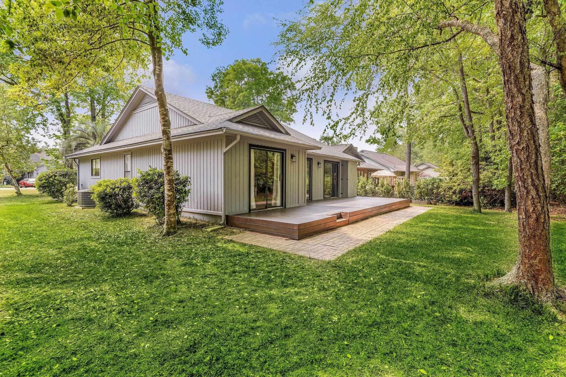 103 Hickory Dr. Photo 24