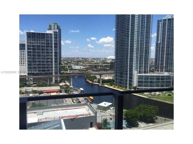 68 SE 6th St, Unit 2409, Miami, FL 33131 Photo