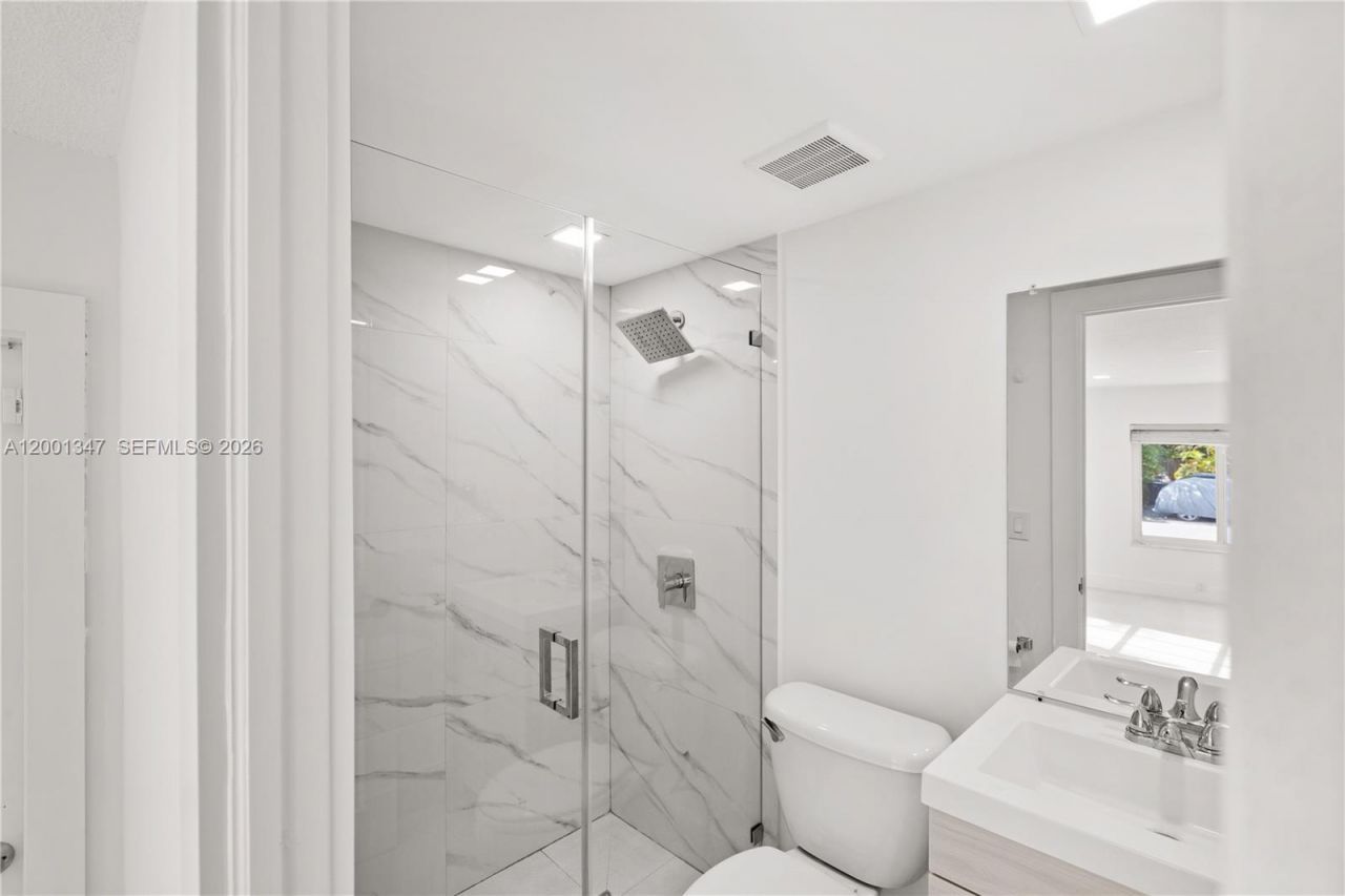 6605 SW 61st St, South Miami, FL 33143 Photo