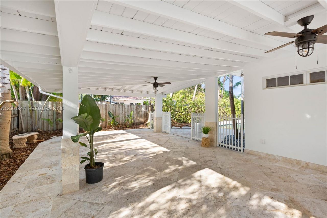 6605 SW 61st St, South Miami, FL 33143 Photo