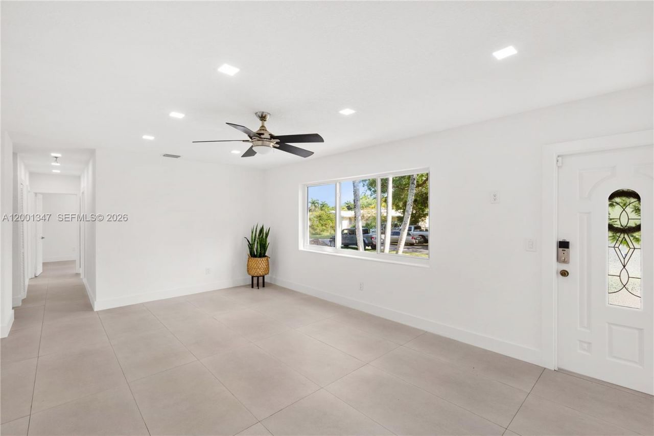 6605 SW 61st St, South Miami, FL 33143 Photo