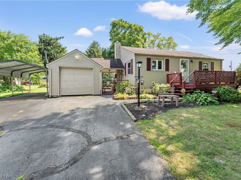 7000 Navarre Road SW, Massillon, OH 44646 Photo 2