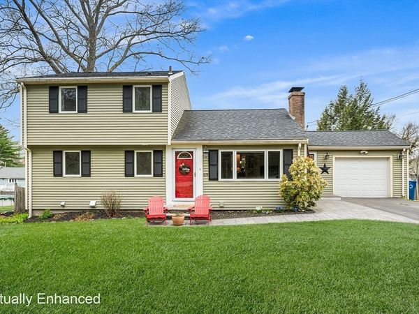 674 Trull Rd, Tewksbury, MA 01876