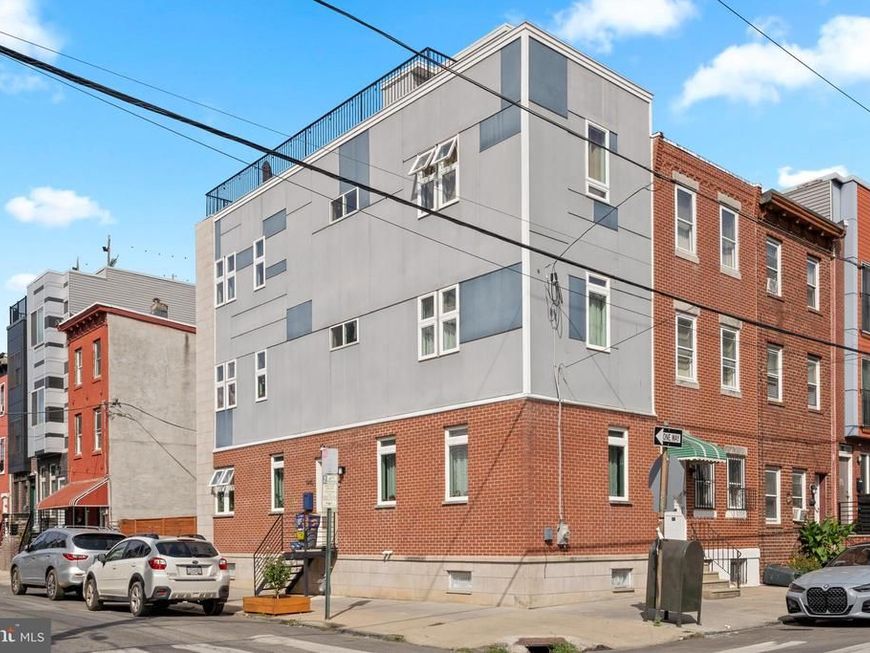 1940 S 6th Street, Philadelphia, PA 19148 Main Photo