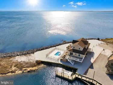 53 LITTLE EGG HARBOR BOULEVARD , TUCKERTON, NJ 08087