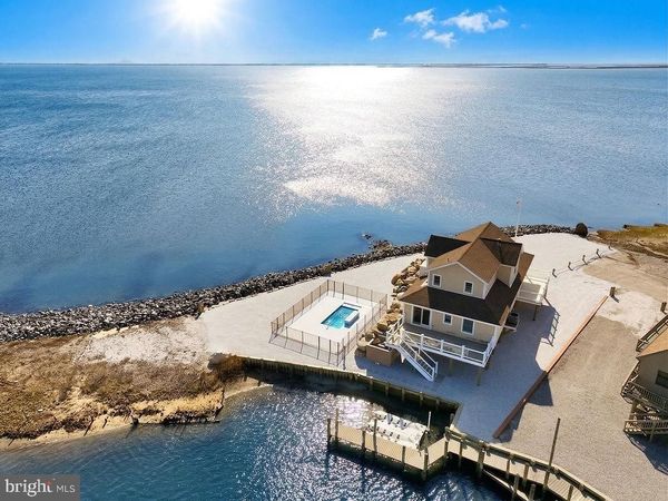 53 LITTLE EGG HARBOR BOULEVARD , TUCKERTON, NJ 08087