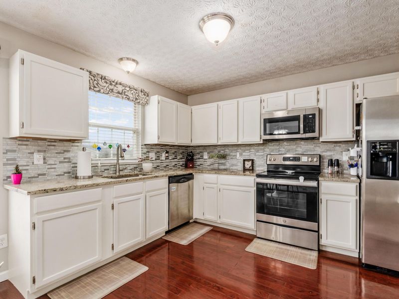 4208 Rockledge Street, Grove City, OH 43123 Photo 11