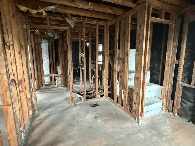 1079 Ellsworth Avenue, Columbus, OH 43206 Photo 19