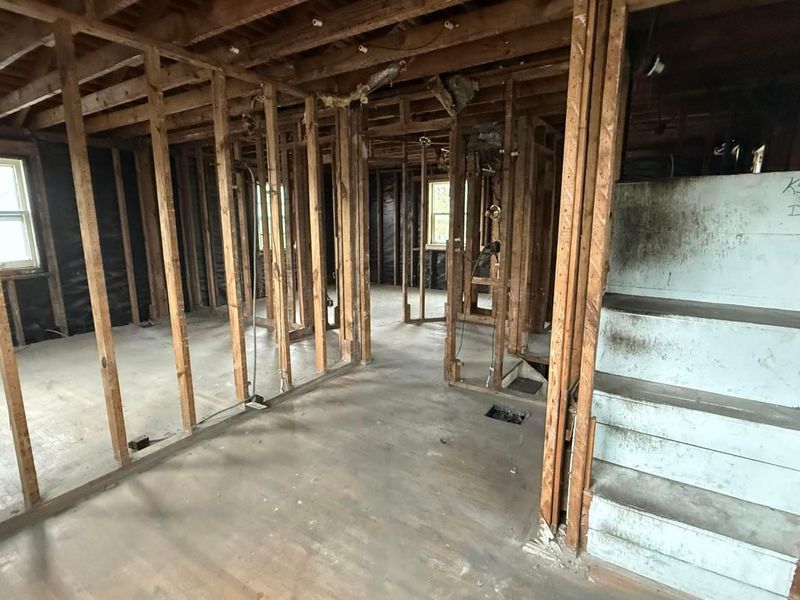 1079 Ellsworth Avenue, Columbus, OH 43206 Photo 20