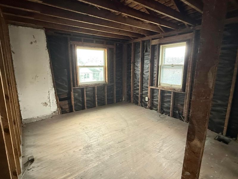 1079 Ellsworth Avenue, Columbus, OH 43206 Photo 9