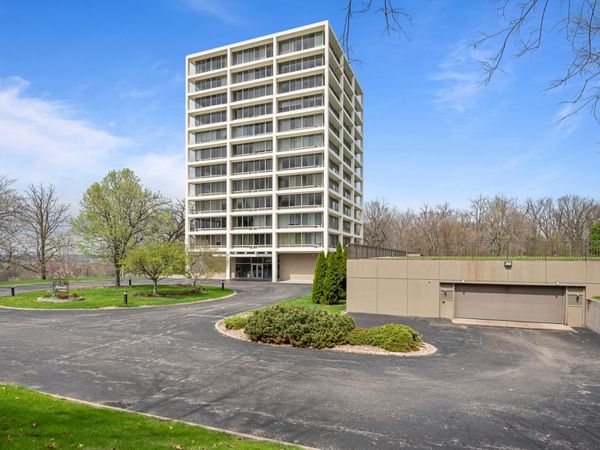 1337 21st Avenue , Unit 4D, Rock Island, IL 61201