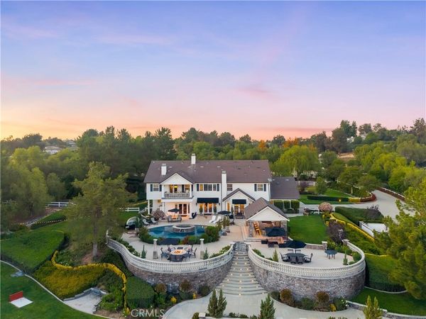 41515 Via Del Monte, Temecula, CA 92592