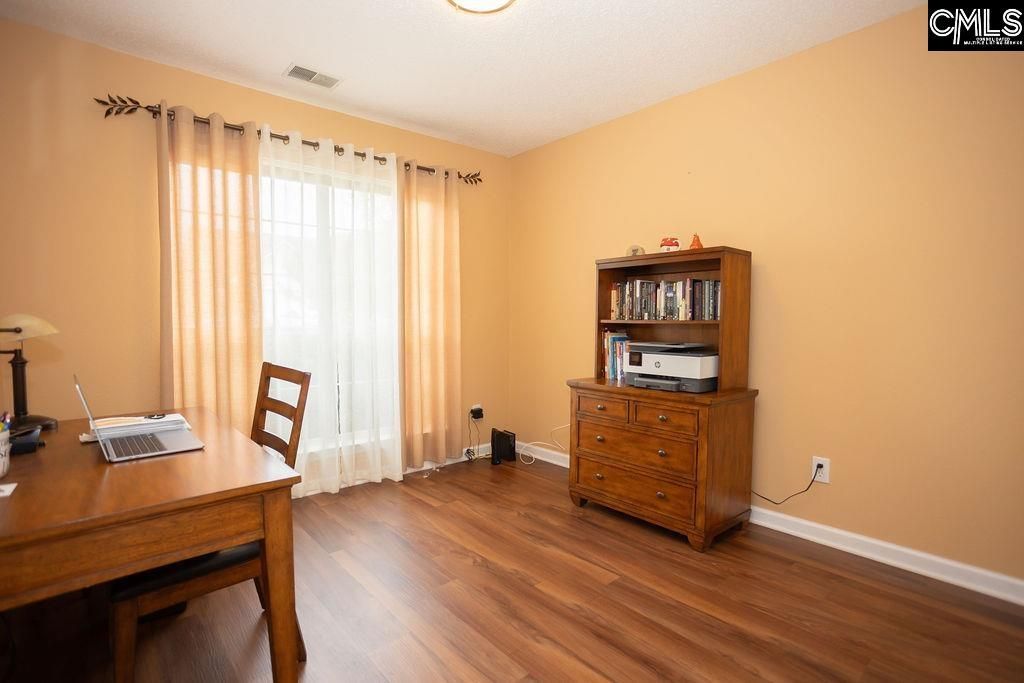 107 Clouser Drive Photo 8