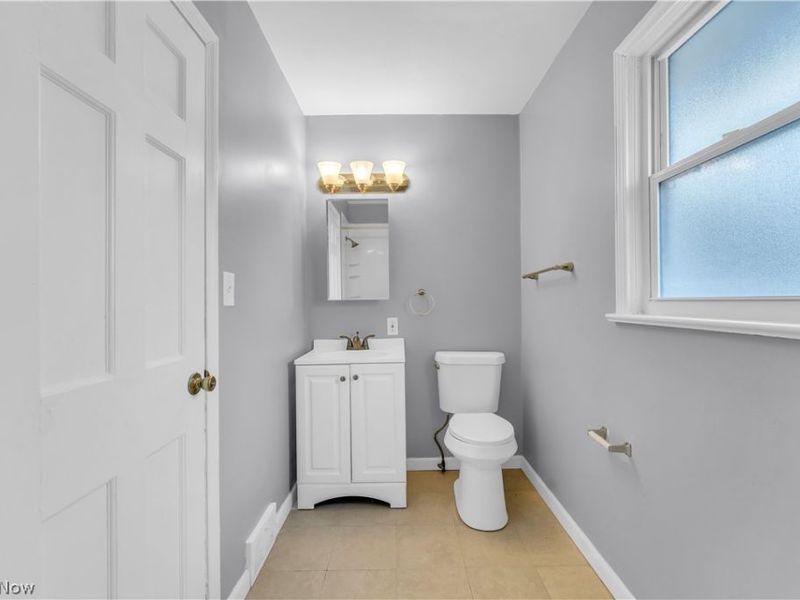 1791 Forest Drive, Euclid, OH 44117 Photo 18