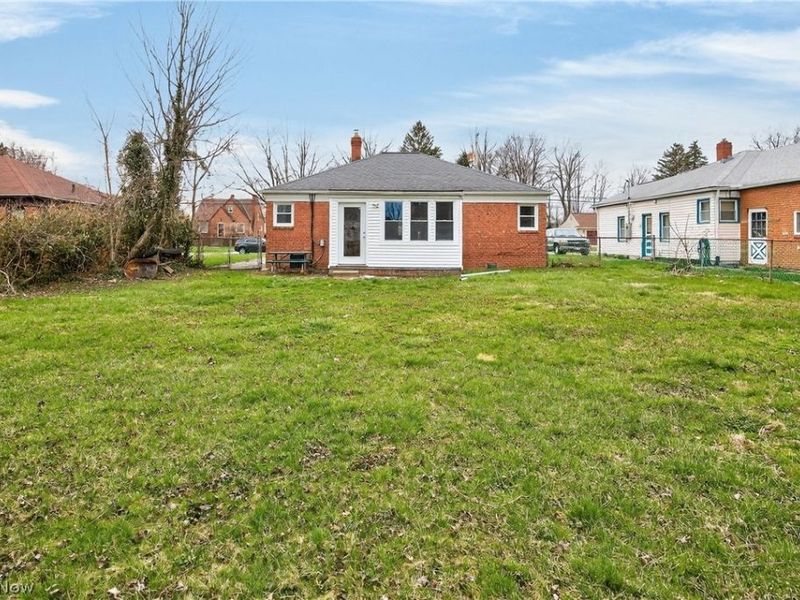 5407 Porter Road, North Olmsted, OH 44070 Photo 21