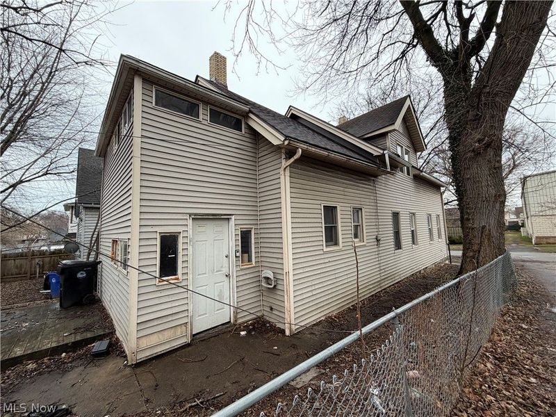 3150 W 40th Street, Cleveland, OH 44109 Photo 14