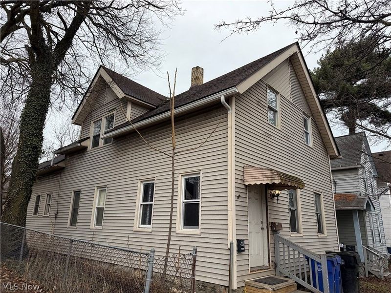 3150 W 40th Street, Cleveland, OH 44109 Photo 2